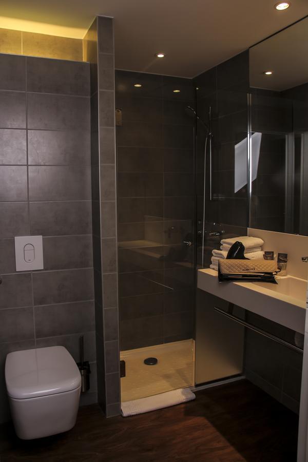 H24 Hotel لو مان المظهر الخارجي الصورة